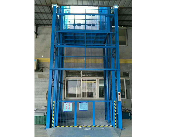 液压升降电梯