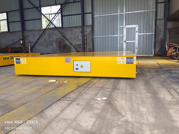 万向电动地坪车