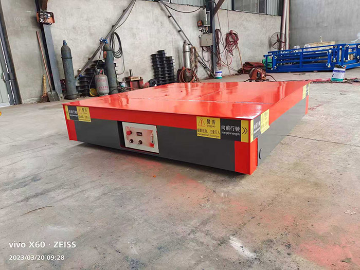 万向电动地坪车