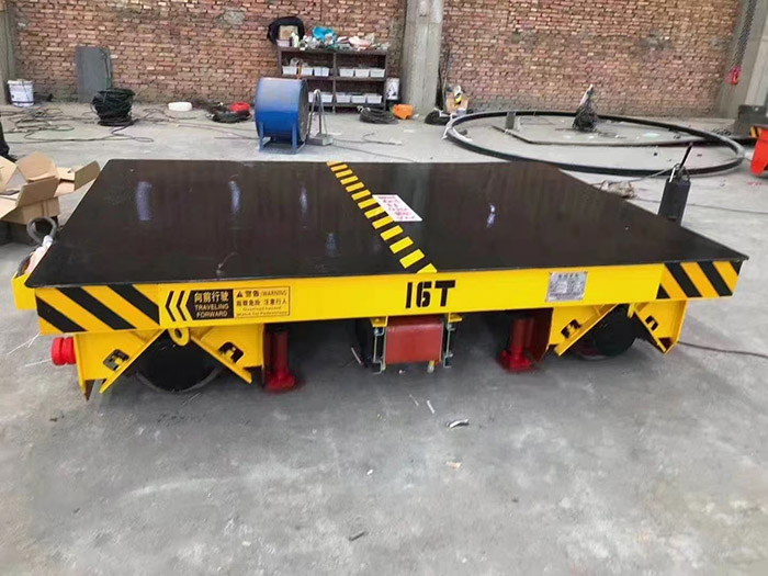 万向电动地坪车