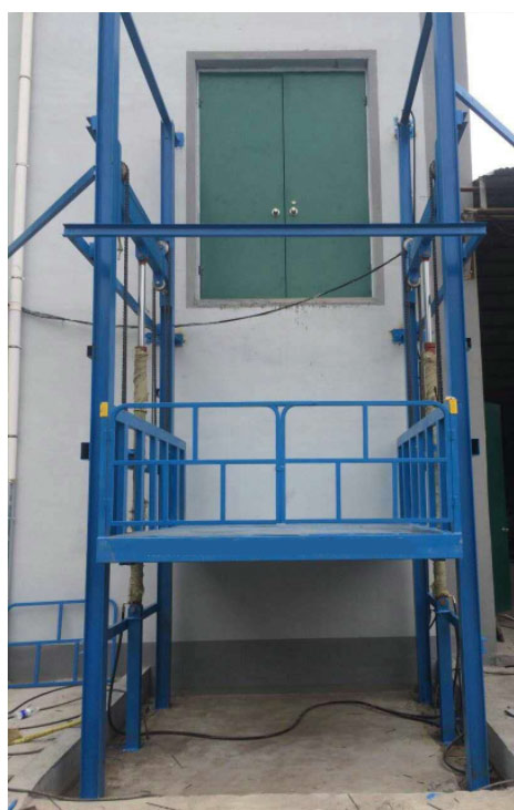 液压升降电梯(图1)